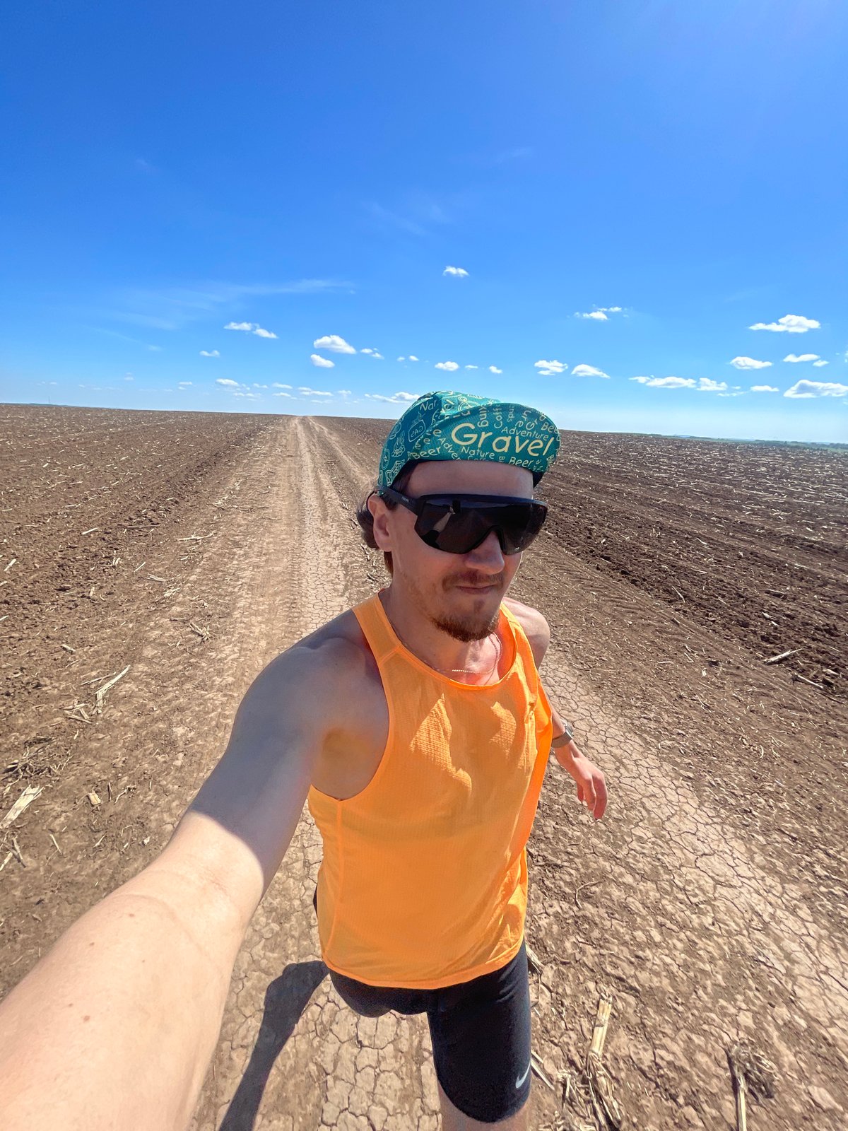 Runner documents morning exercise through rural Russian farmland