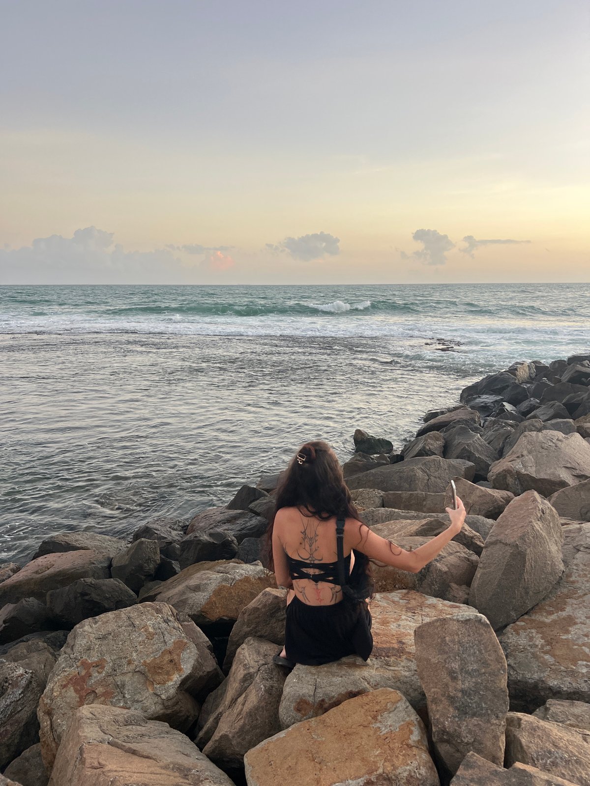 Coastal photography and daily life documented in Goviyapana, Sri Lanka