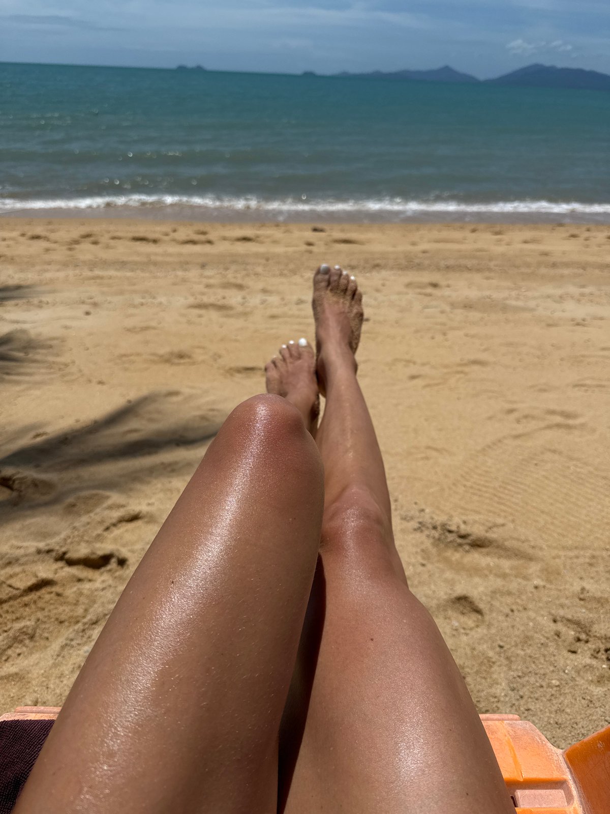Morning beach leisure documented at Baan Bo Phut, Thailand