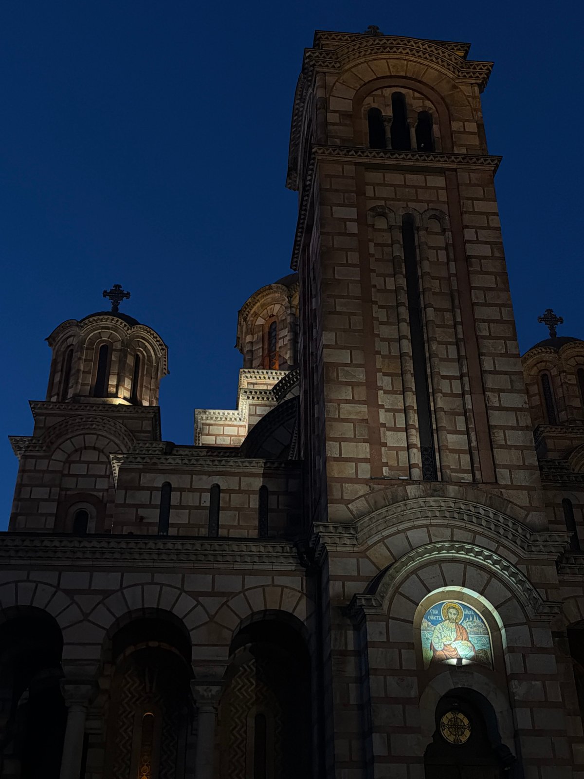 Evening scenes captured across Belgrade districts and Saint Sava Church