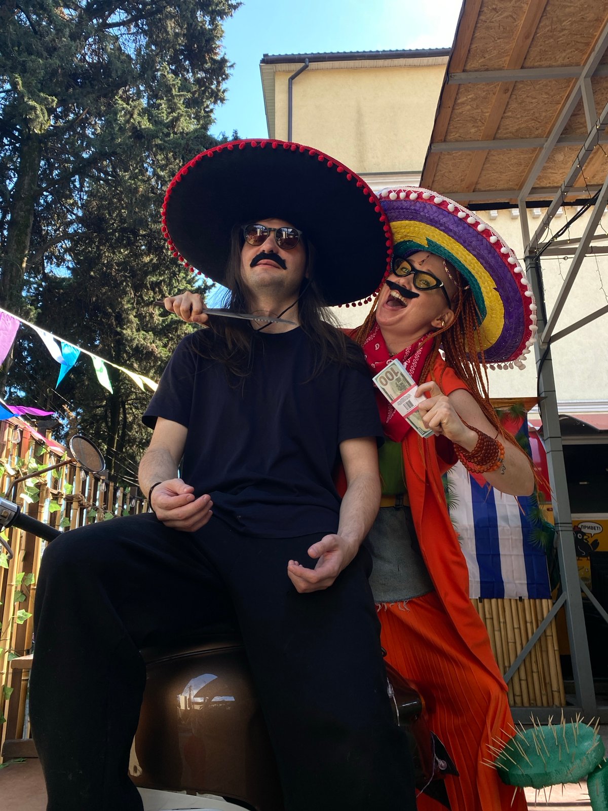 Themed costume party with Mexican props held in Sochi