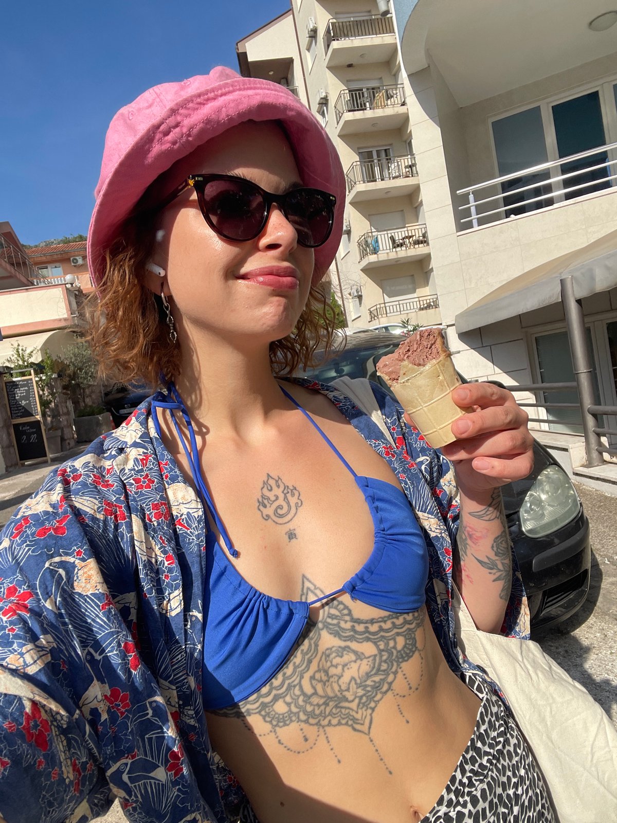 Tourist enjoys ice cream and seaside dining in Montenegro