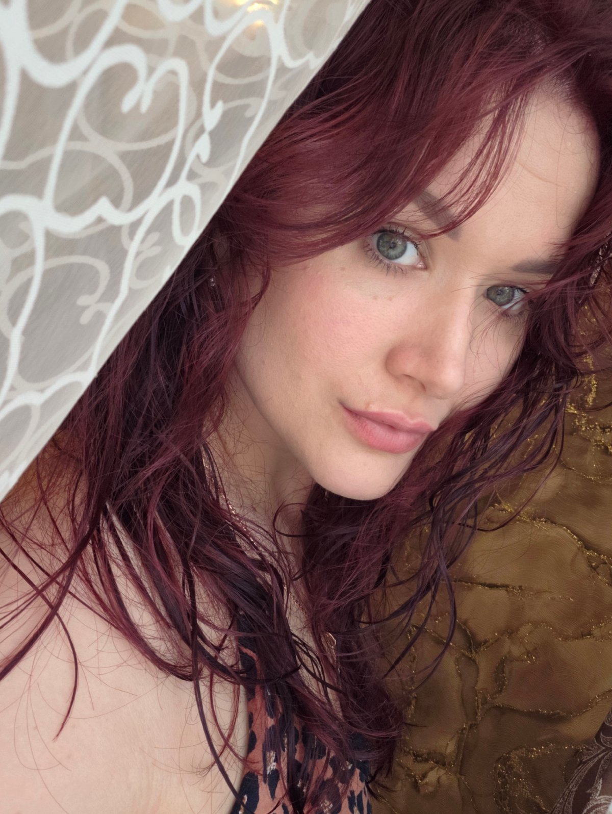Selfie session in Chaikovsky, floral top and pearl headband