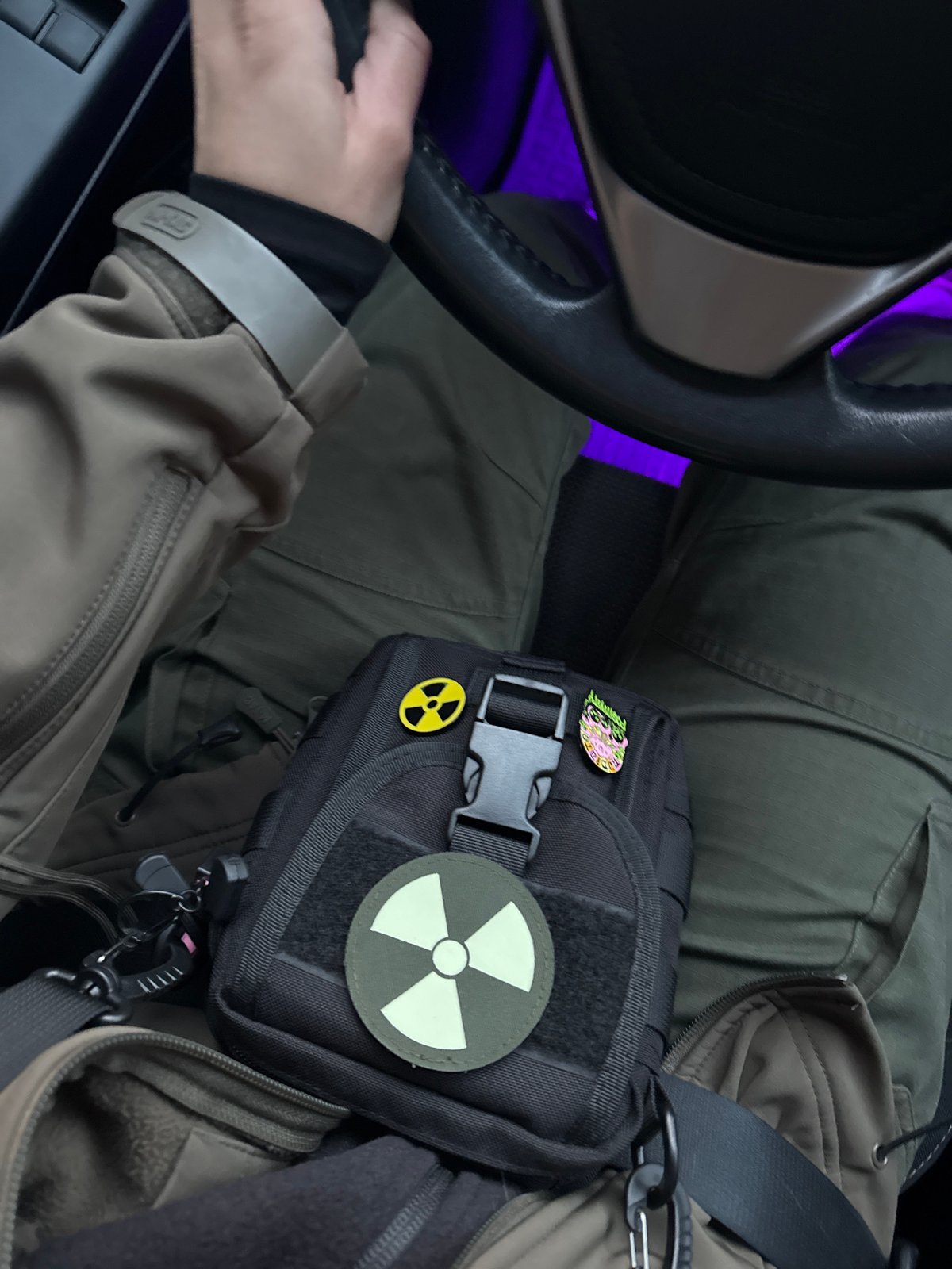 Person with radiation-marked tactical bag observed in Kyiv vehicle