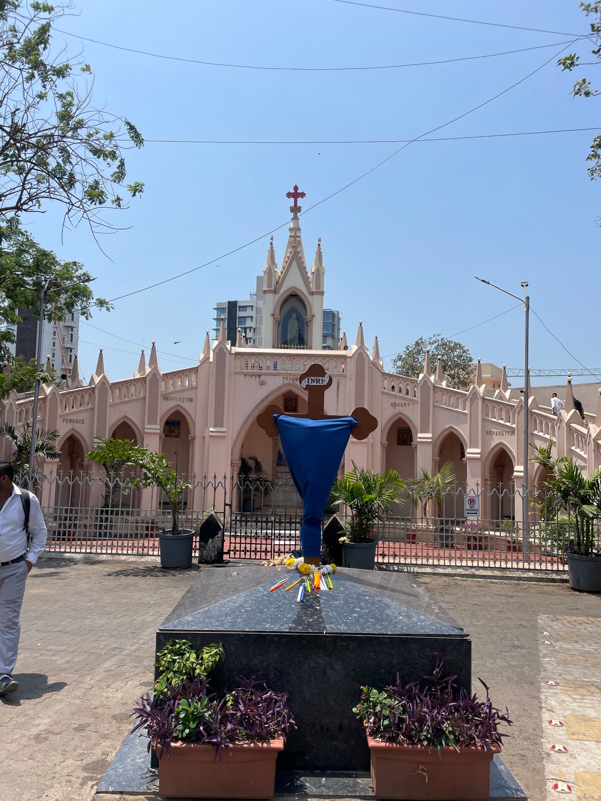 Morning activity documented at Mount Mary Church, Mumbai
