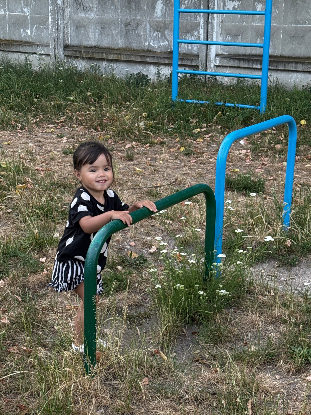 Playground afternoon in Lutsk, with a store stop after.
