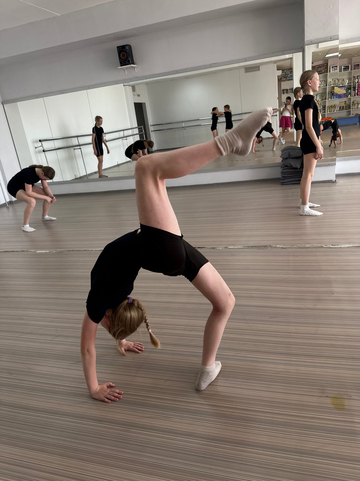 Dance class in session at Votkinsk studio