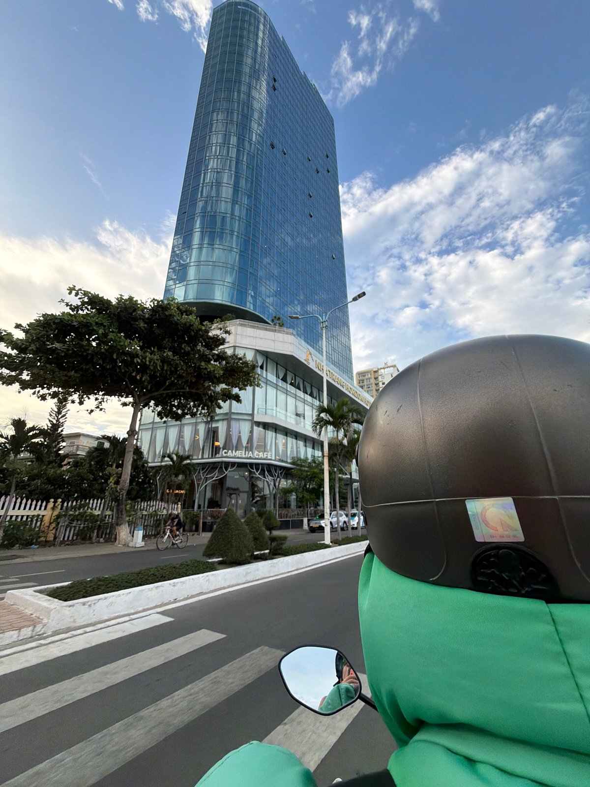 Street-level life along Nha Trang's coastal promenade