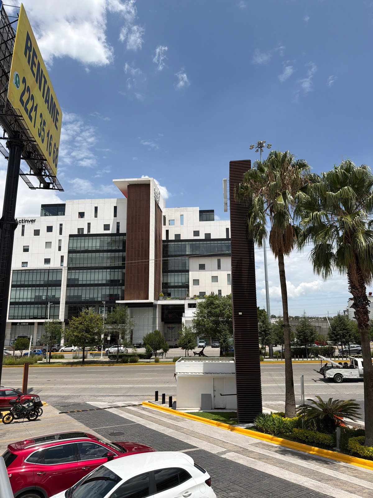 Modern office building stands out in San Bernardino Tlaxcalancingo