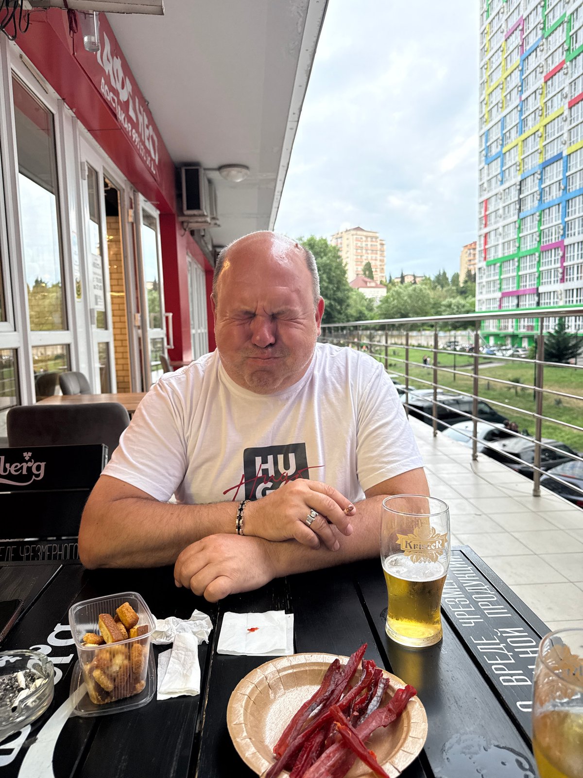 Casual afternoon snapshots from a Sochi hangout