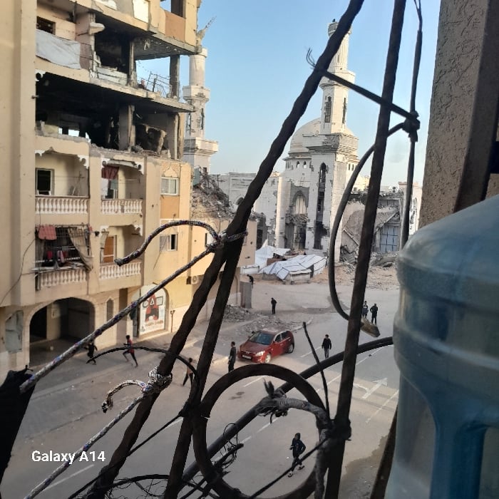 Widespread destruction and displacement camps documented in Khan Yunis