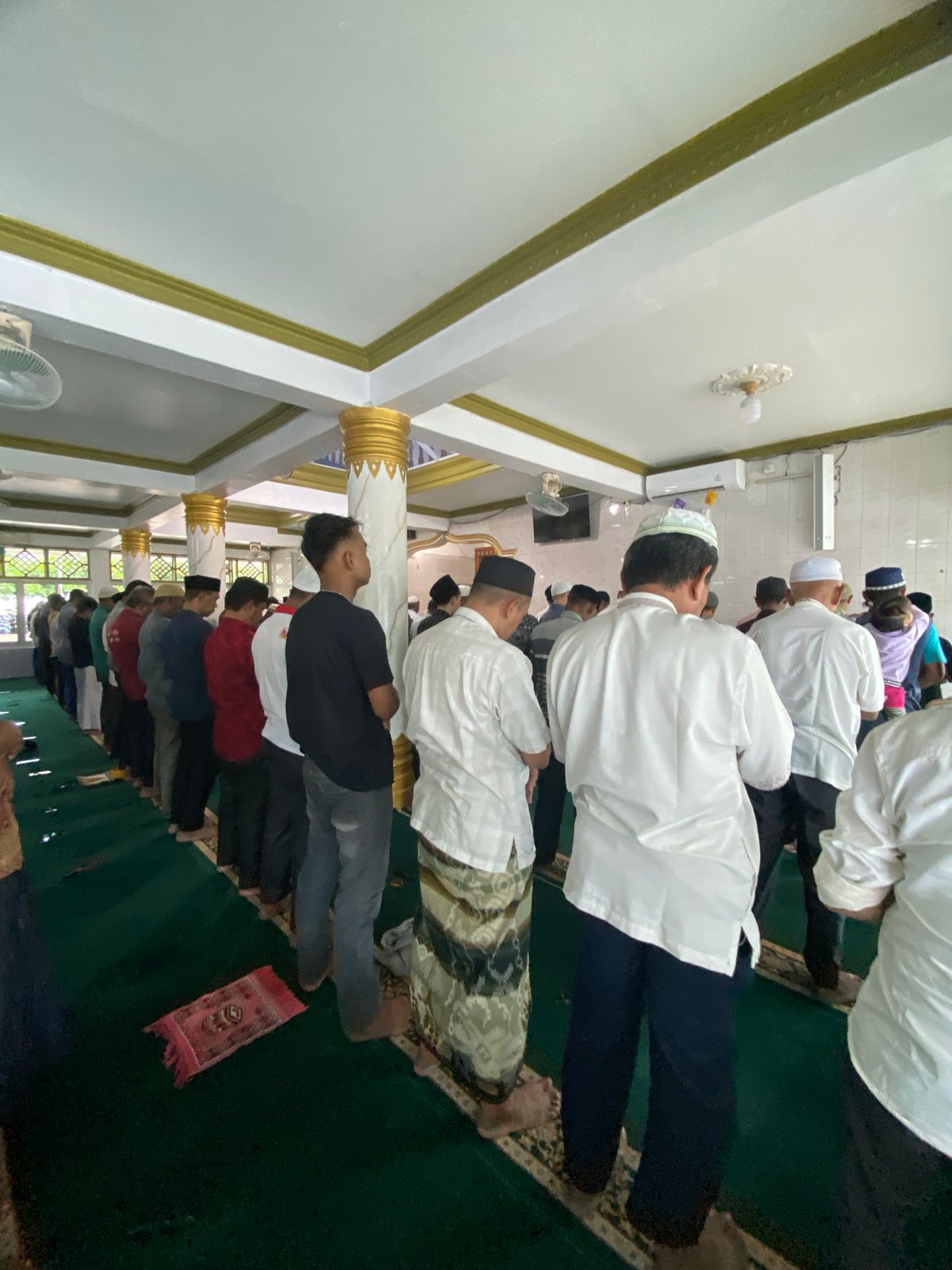 Congregational prayer observed at Lhokseumawe mosque