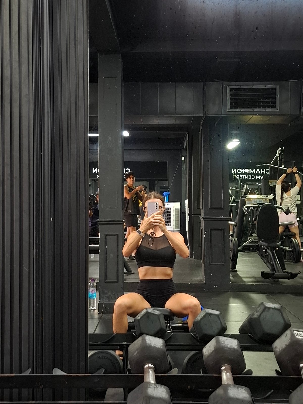 Morning gym selfies at Champion My Gym Center, Nha Trang