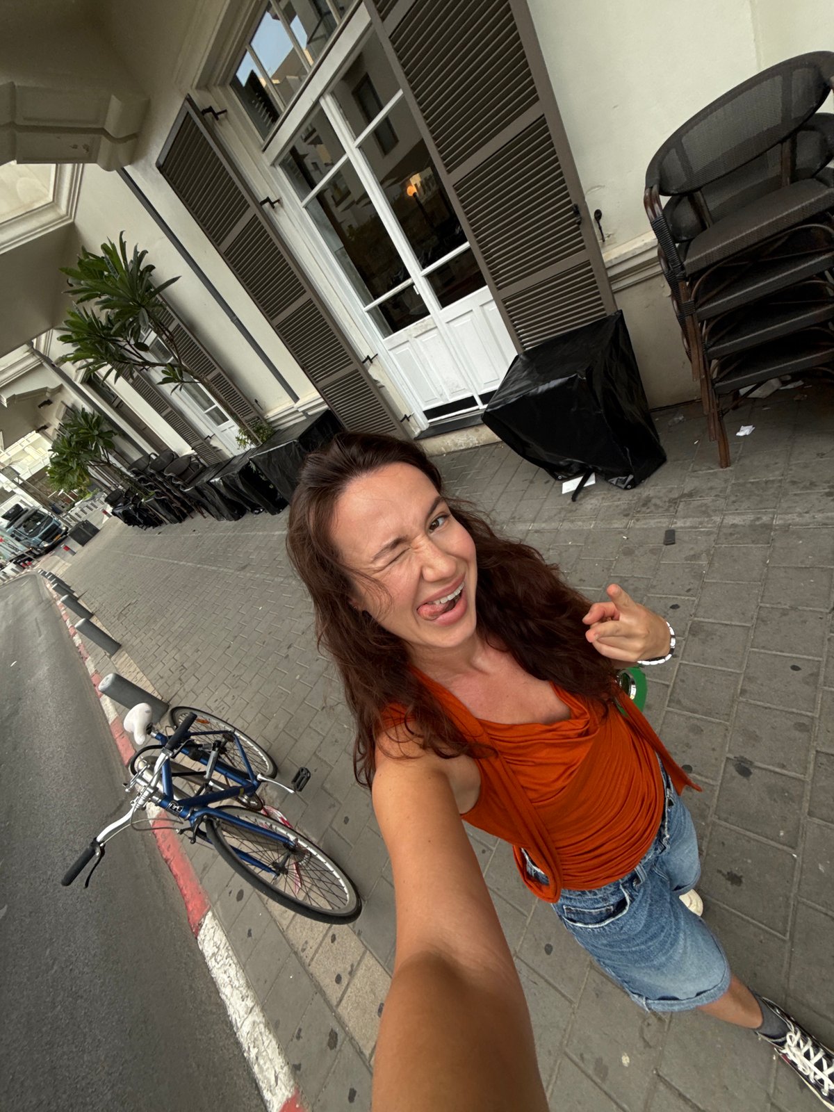 Morning selfie session across a few Tel Aviv spots