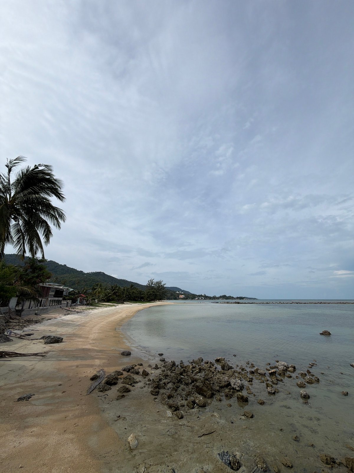 Ko Samui waterfront: Guan Yu statue and fishing bay views