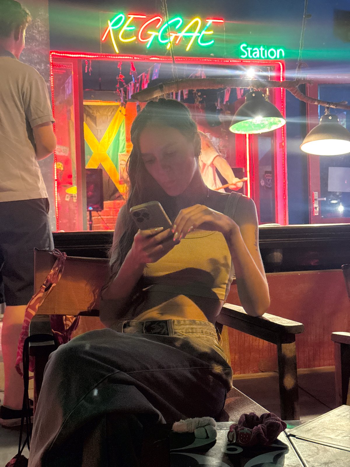 Customers gather at reggae-themed bar in Đà Nẵng