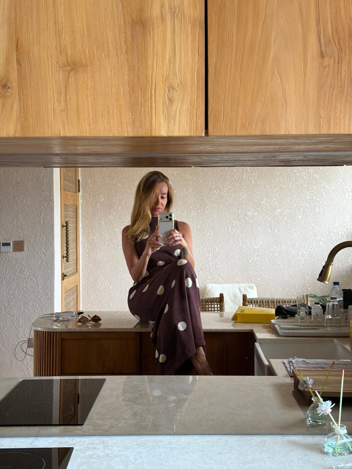 Mirror selfie on a kitchen counter in Kediri