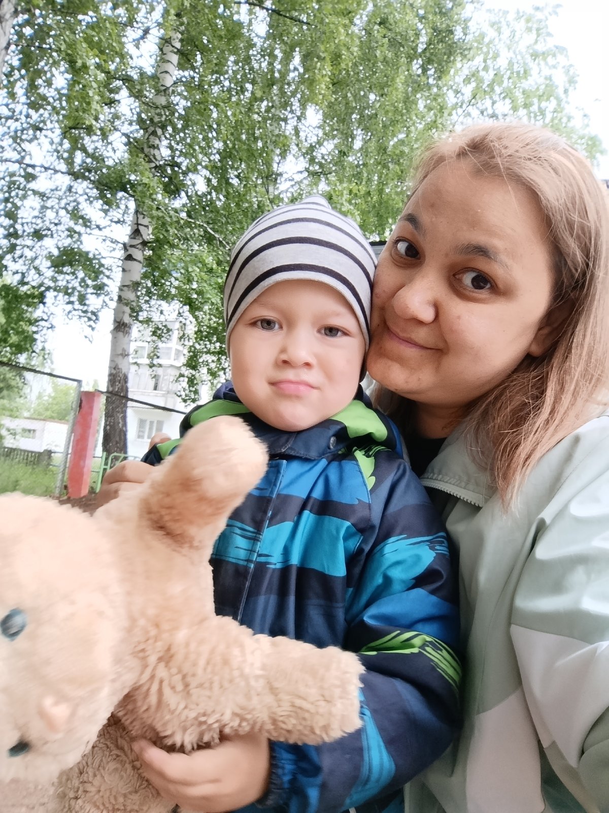 Morning life moments captured across Chaikovsky, Russia