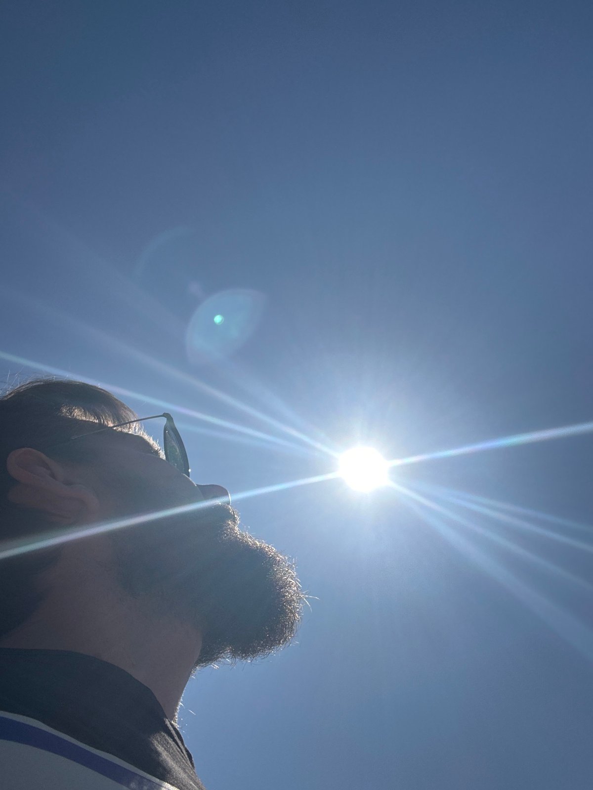 Man documents sunny morning routine in Fethiye, Turkey
