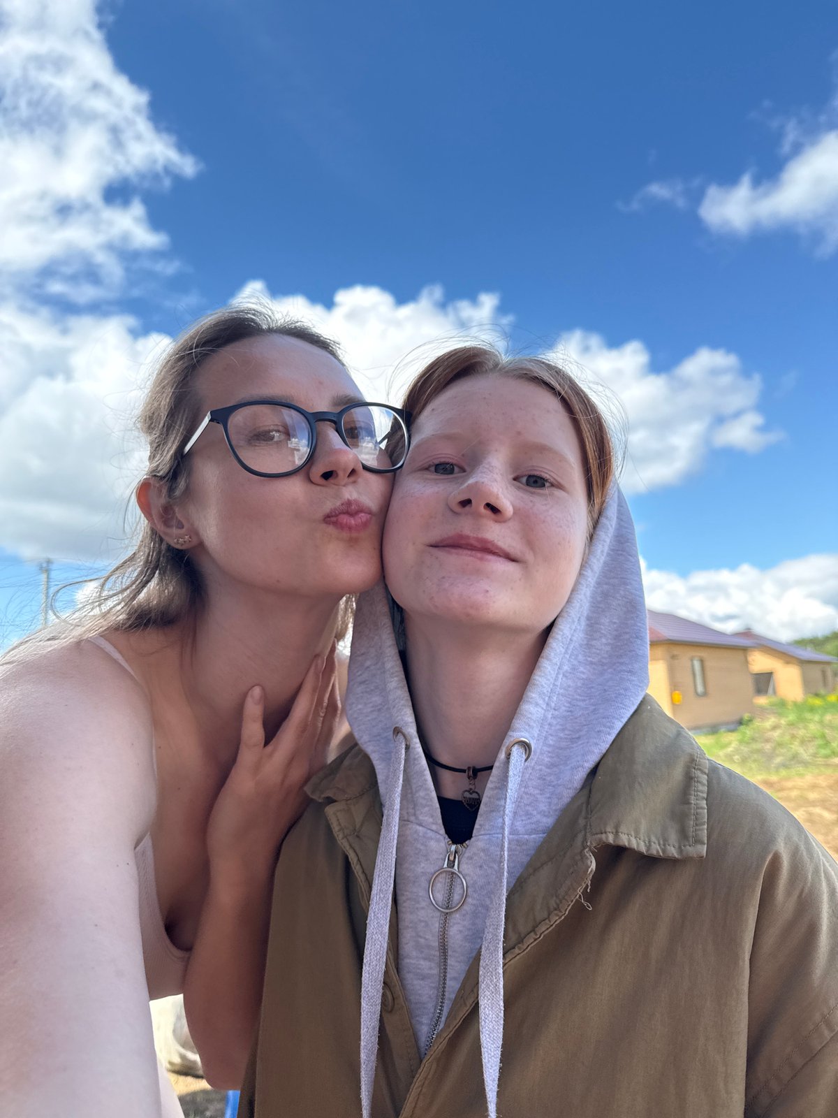 Morning snapshots capture everyday life in Chaikovsky, Russia