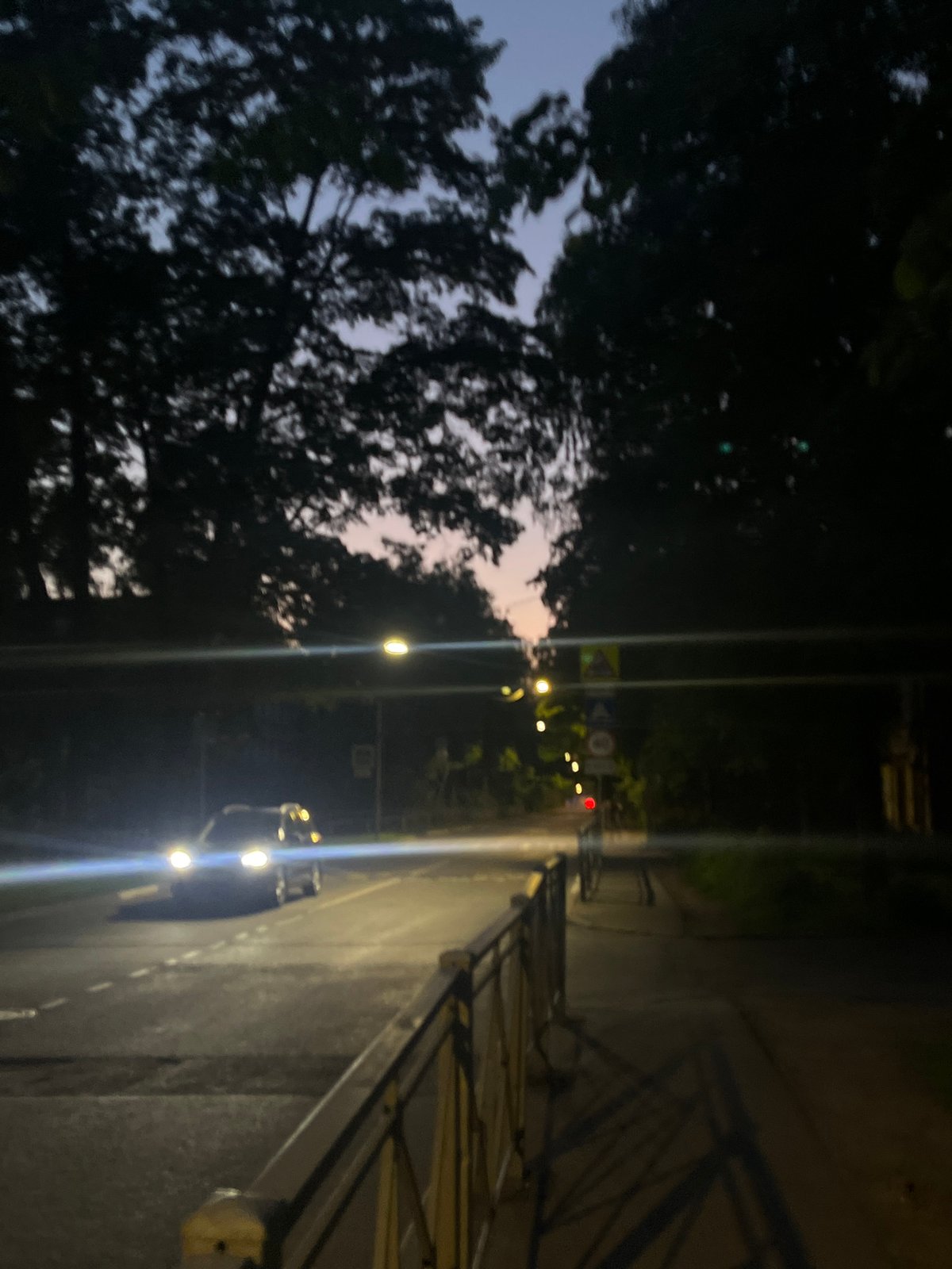 Twilight colors captured on Sinyavino street scene