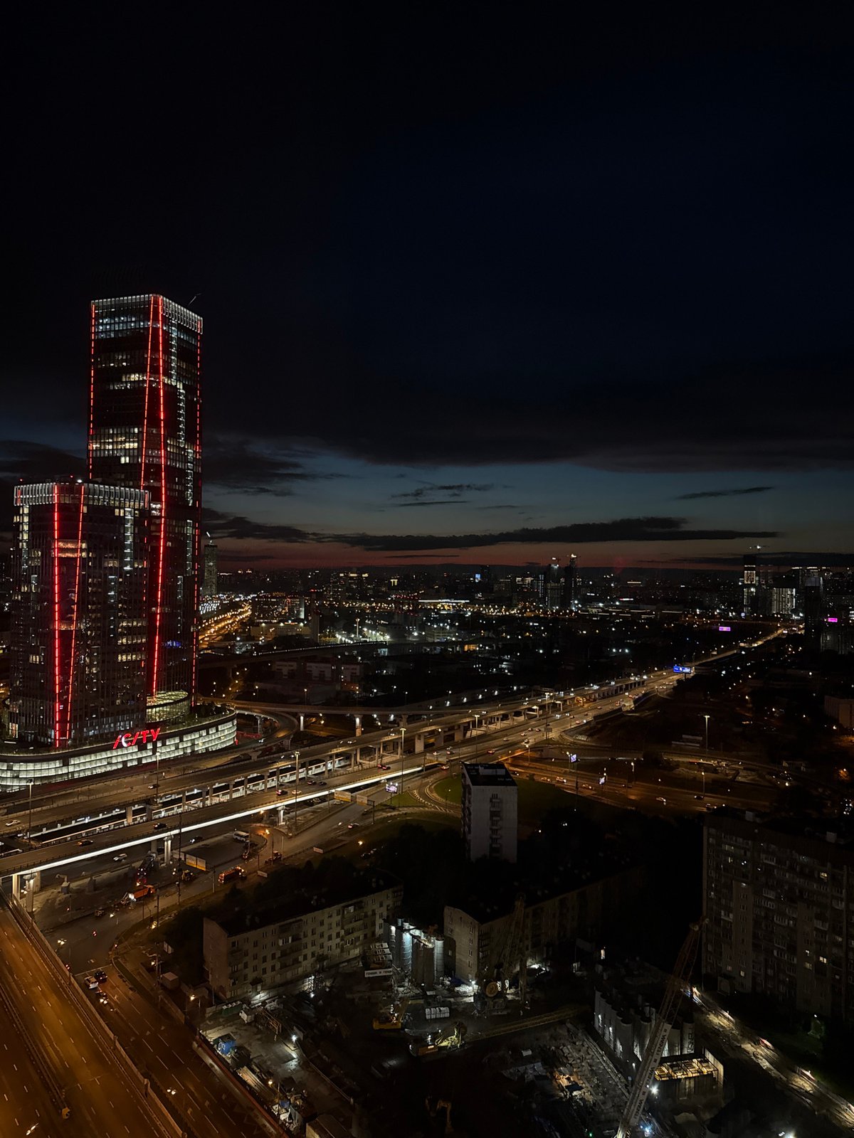 A summer night out in Khimki, streets and selfies