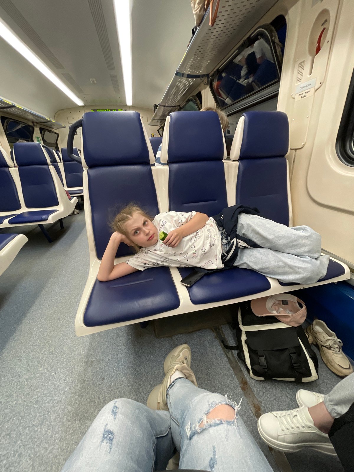 Train passengers share fresh vegetables during journey in Agryz