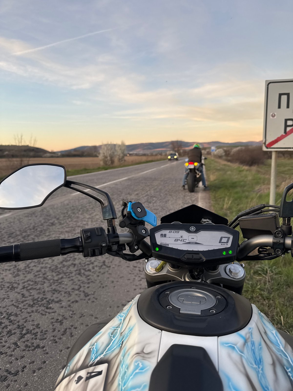 Motorcyclist travels between two Bulgarian towns on Yamaha MT-07