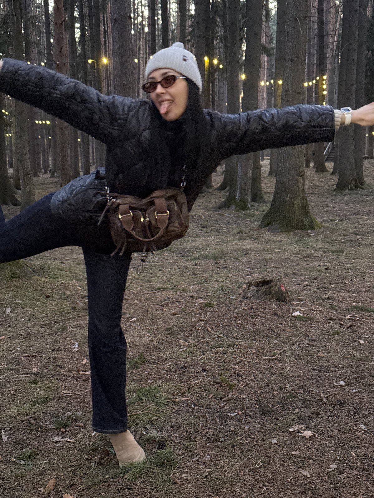 Playground activities and forest exploration documented in Votkinsk park