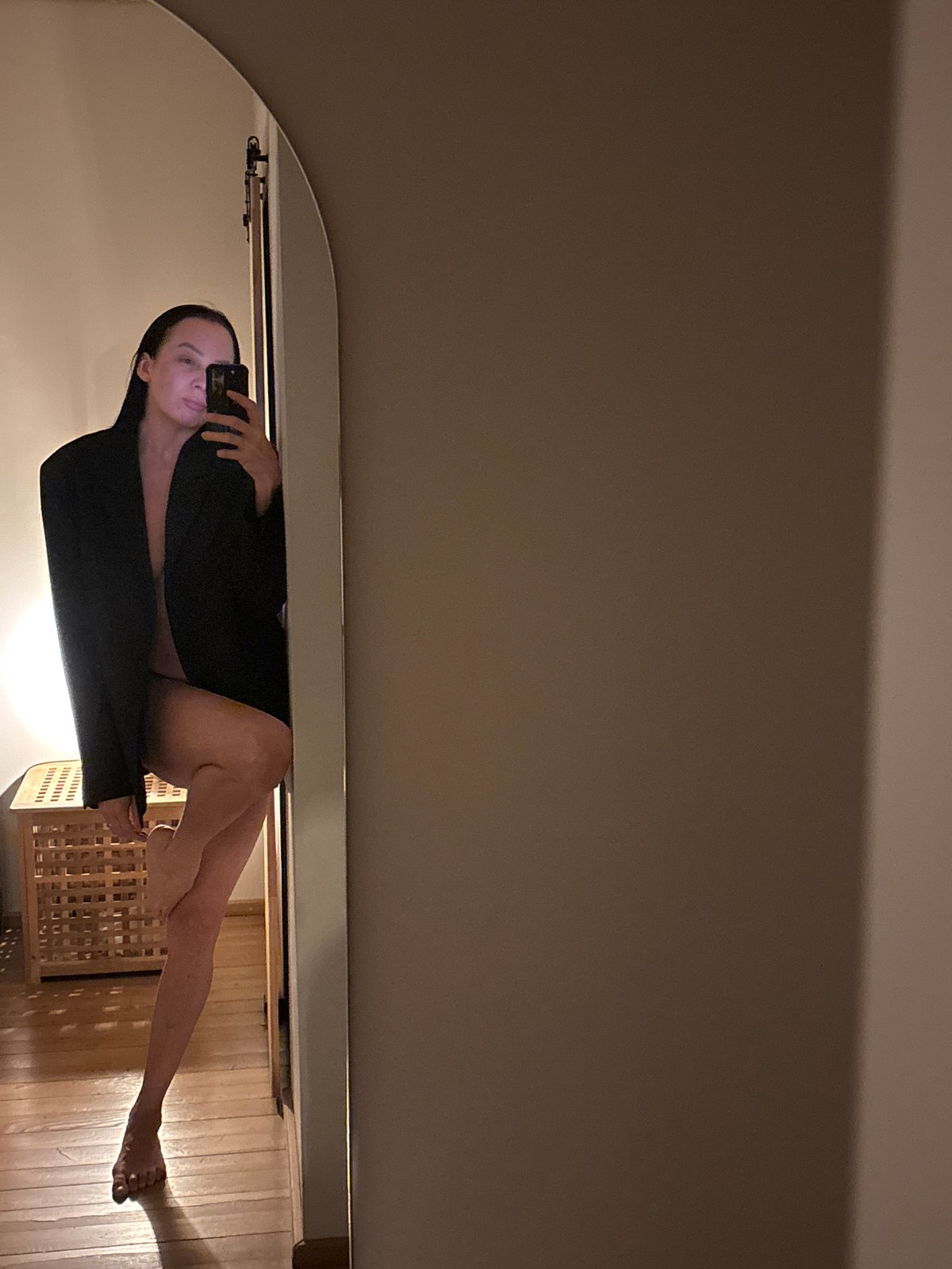 Domestic moments captured across Chaikovsky homes during afternoon hours