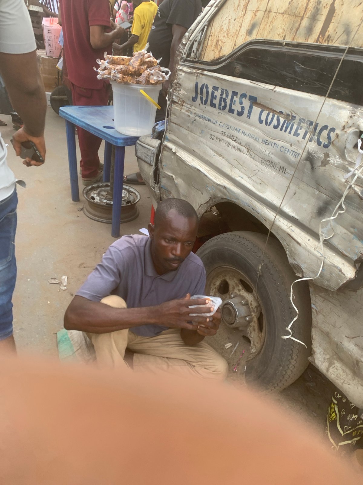 Daily market life documented across Fegge, Nigeria commercial district
