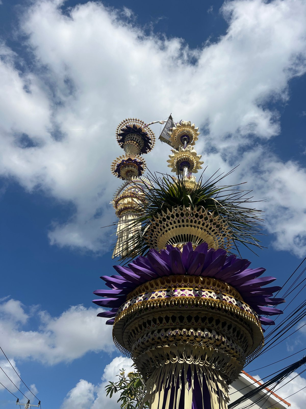 Balinese ceremonial offerings and temple details in North Kuta