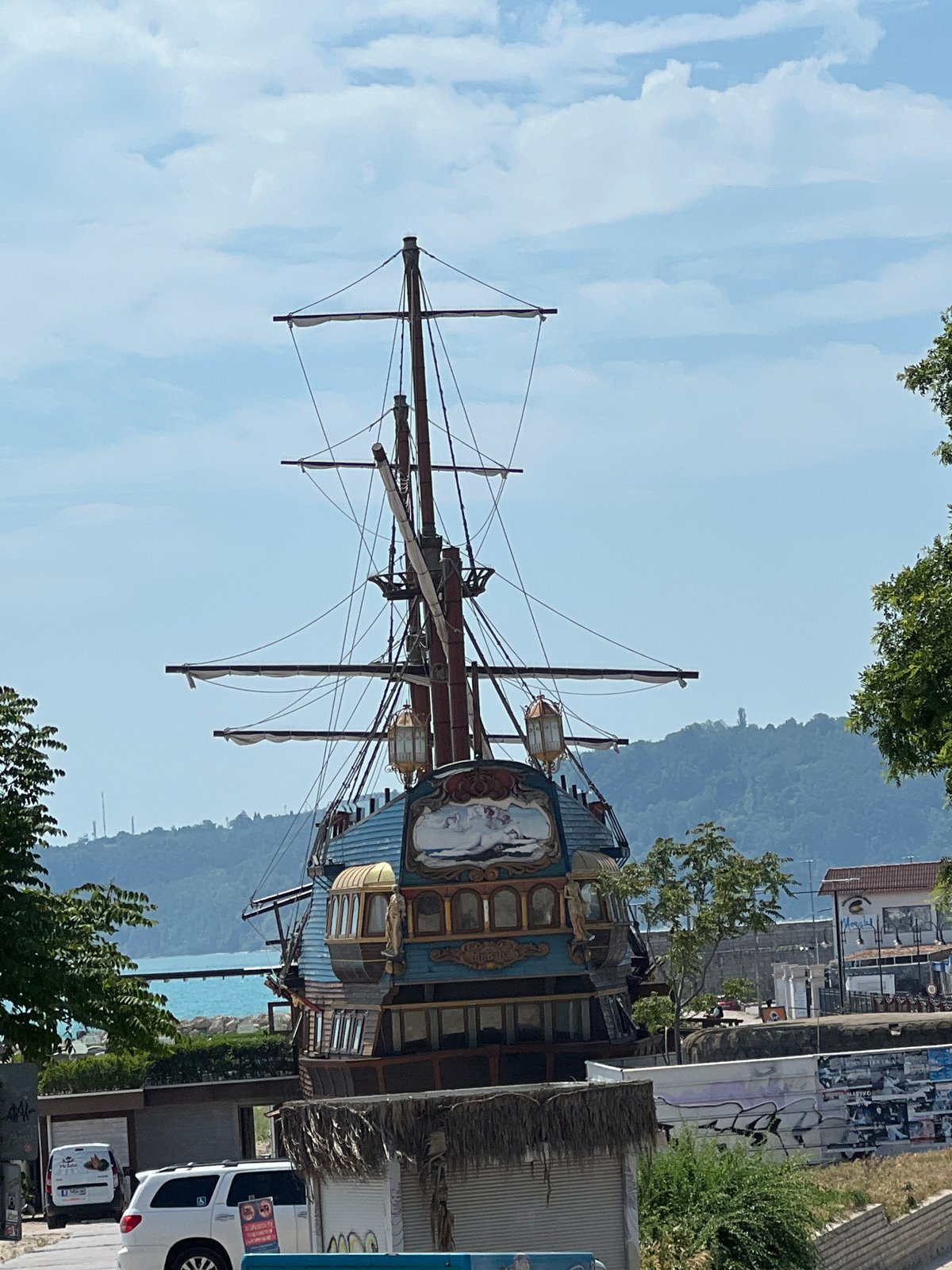Tourist captures morning scenes around Varna attractions under clear skies