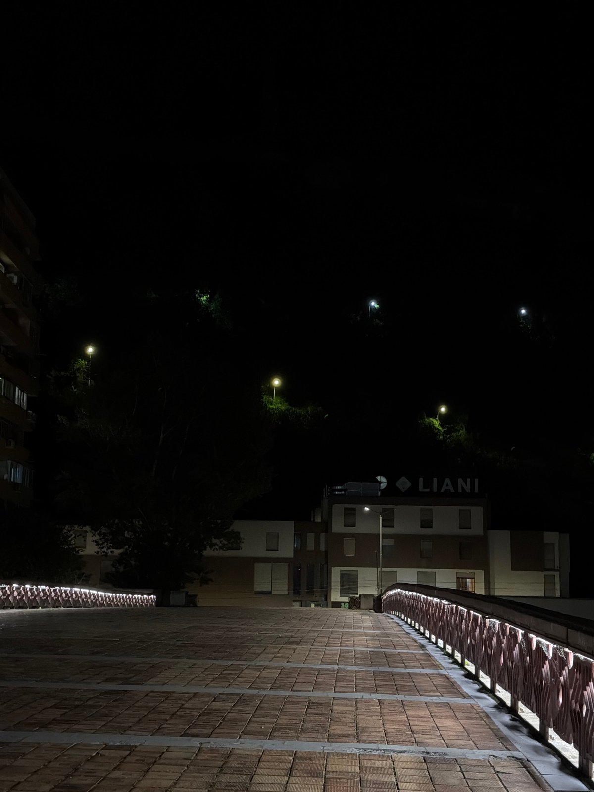 Evening tour captures landmarks and daily life in Lovech, Bulgaria