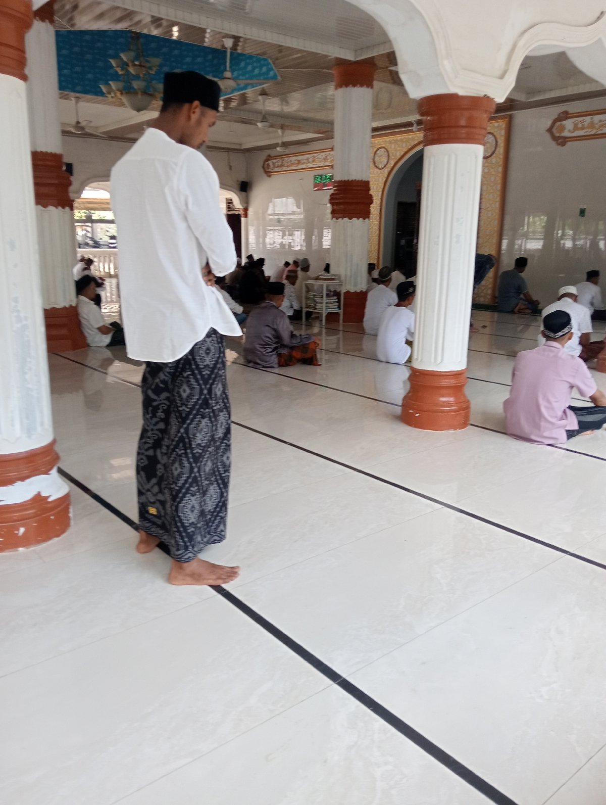 Morning prayer activities documented at Lhokseumawe mosque