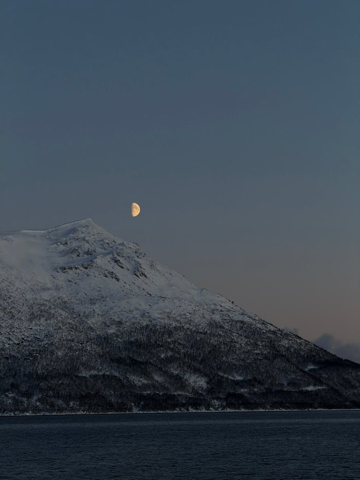 Arctic landscape photographed in twilight at Grøtnesdalen, Norway