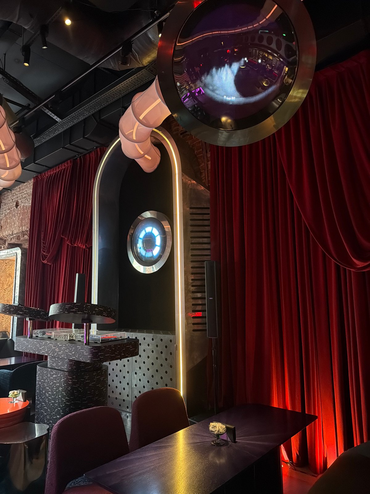 Moscow hookah bar interior documented with steampunk industrial design