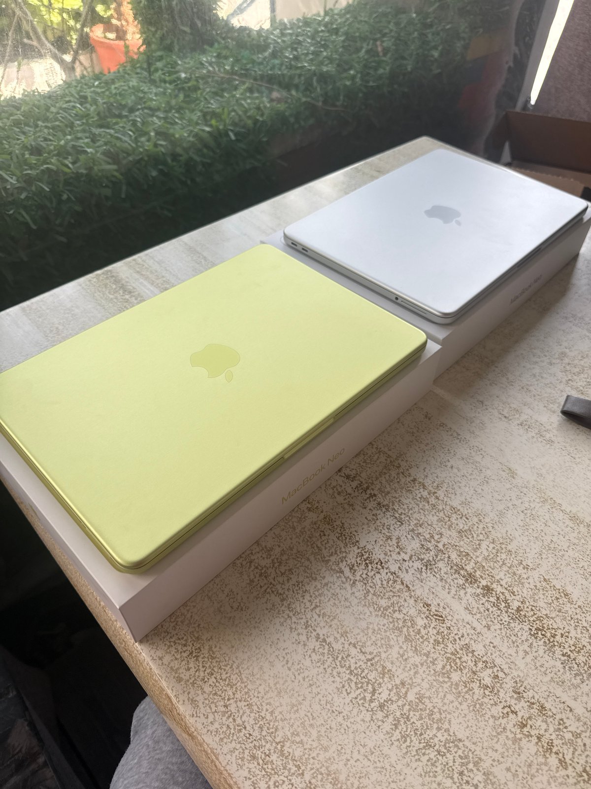 New MacBook Air laptops spotted in packaging in Bulgaria