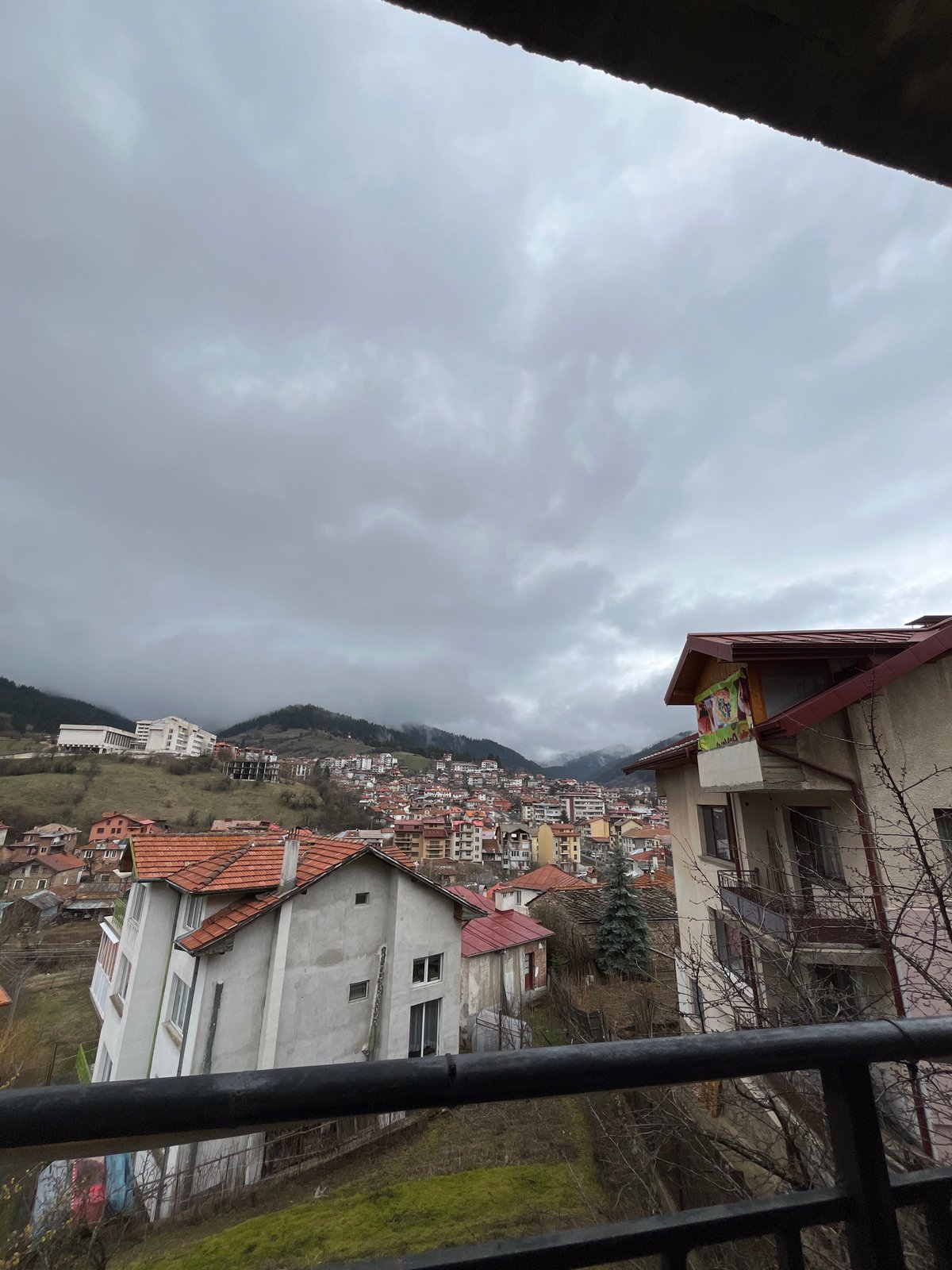 Overcast morning view captured of Bulgarian mountain town Chepelare