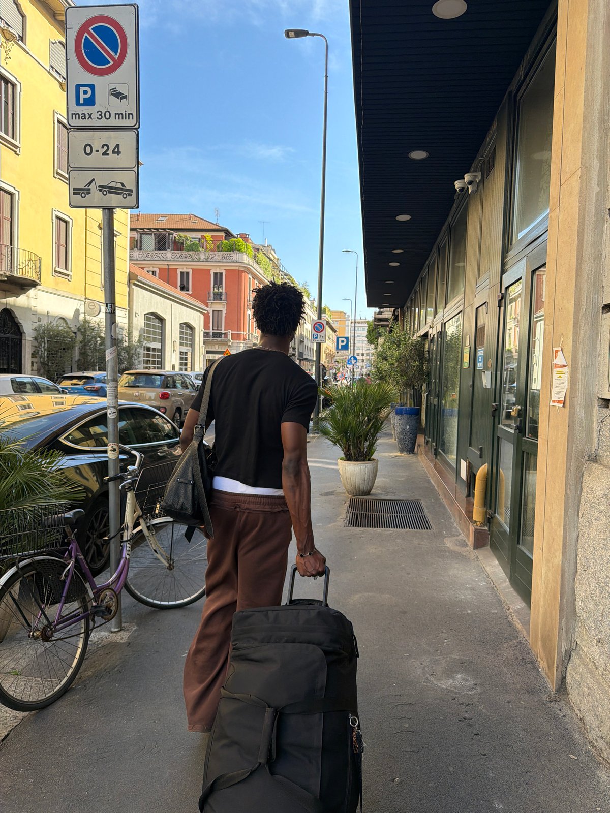 Travel activity near Milano Centrale station in Milan