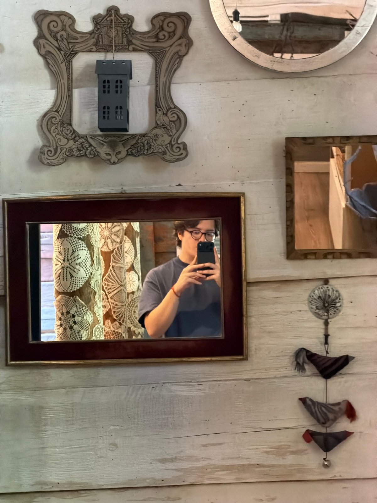 Decorative mirrors and frames documented in Puebla interior