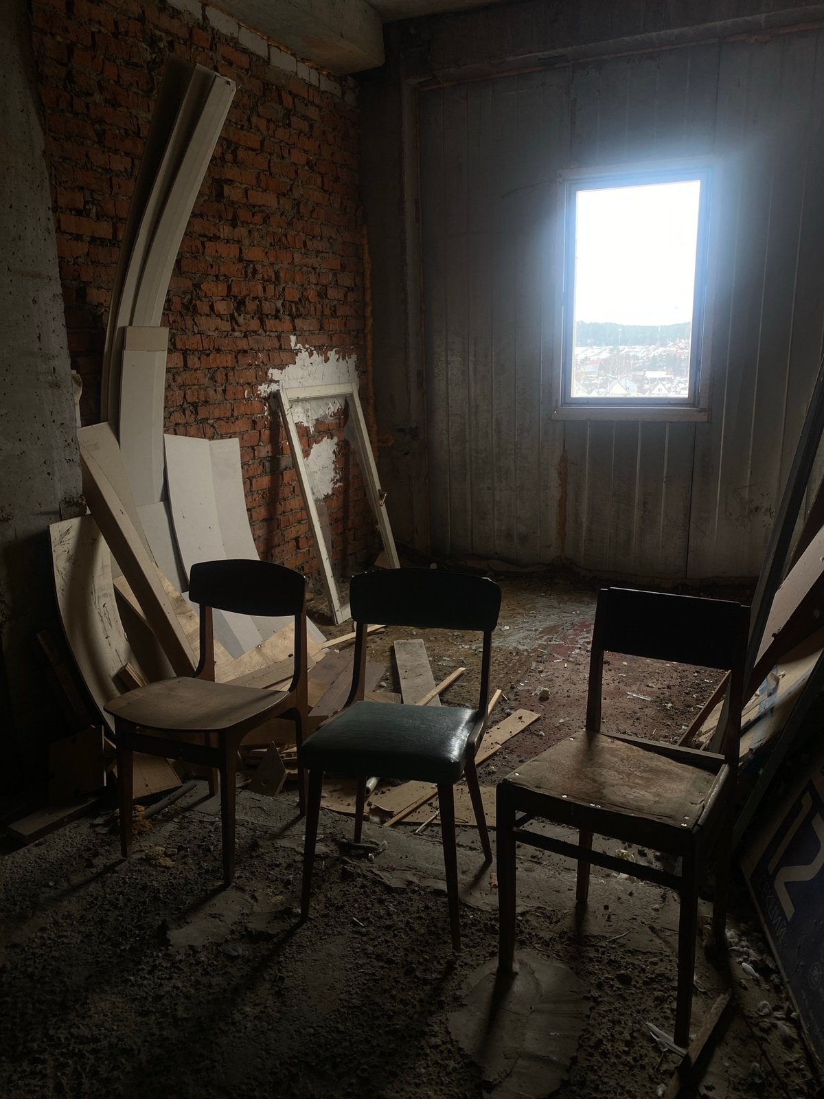 Daily life moments documented across Chaikovsky, Russia morning