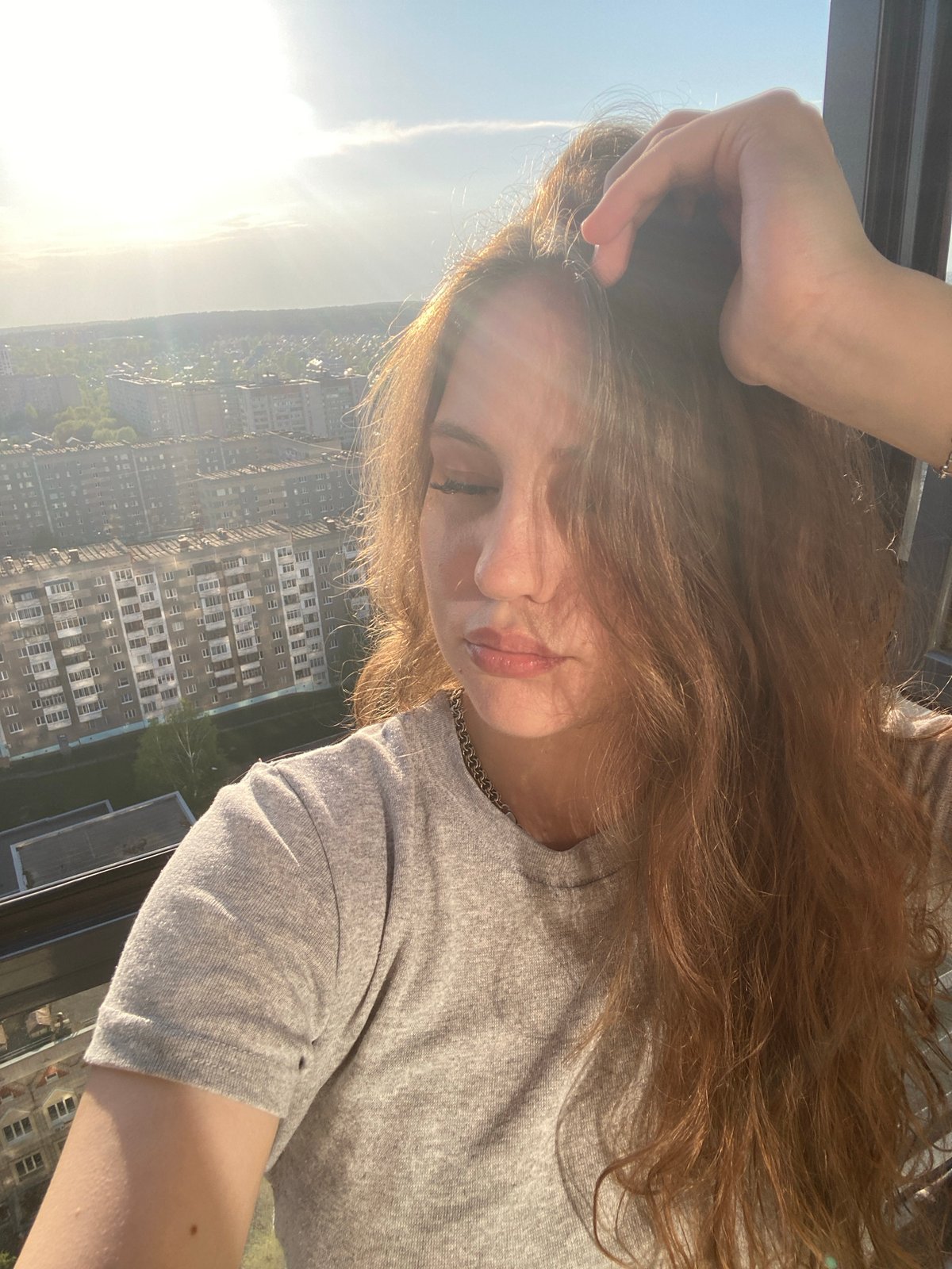 Domestic life moments documented across Izhevsk apartment over two hours