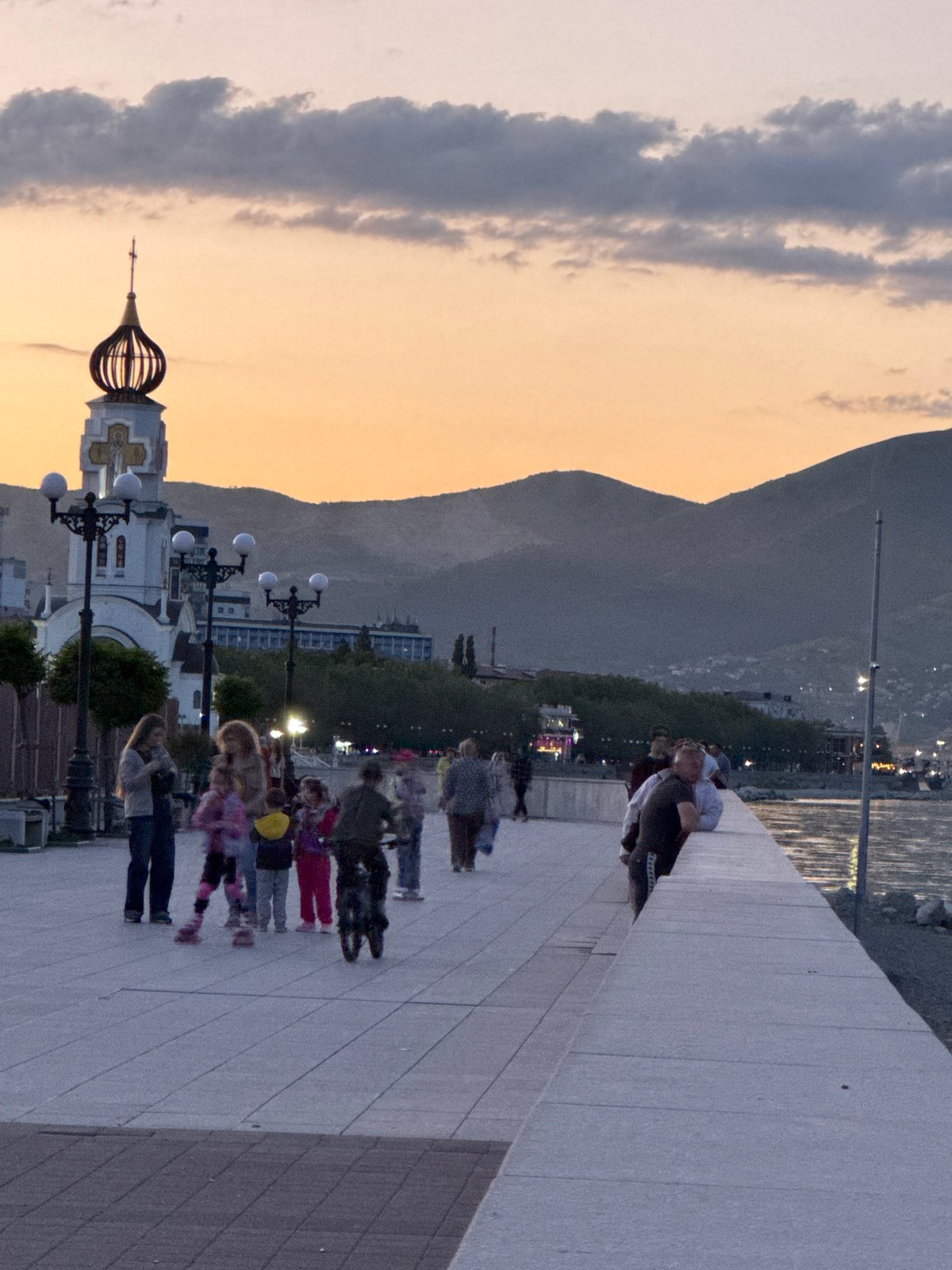 Evening waterfront scenes documented in Novorossiysk, Russia