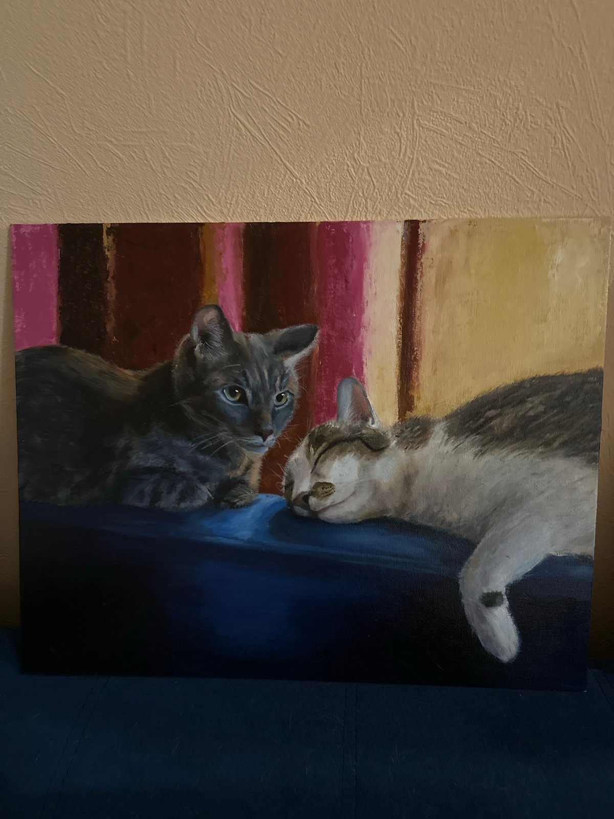 Art exhibition featuring cat and still life paintings in Krasnoyarsk