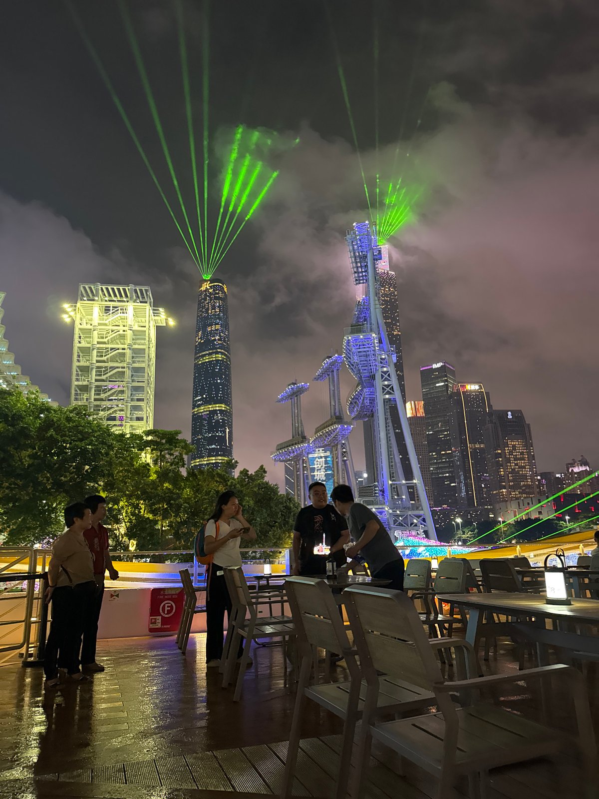 Canton Tower displays green laser show in Tianhe District