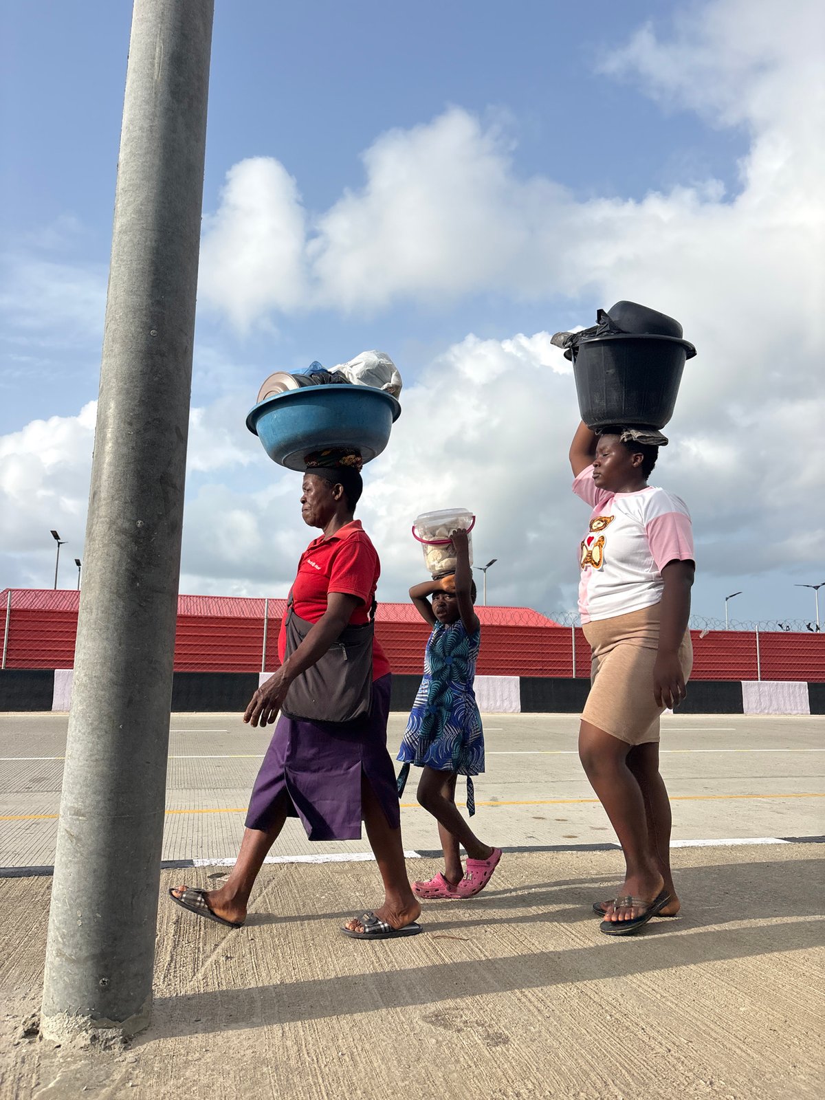 Morning street life documented in Alaguntan, Nigeria