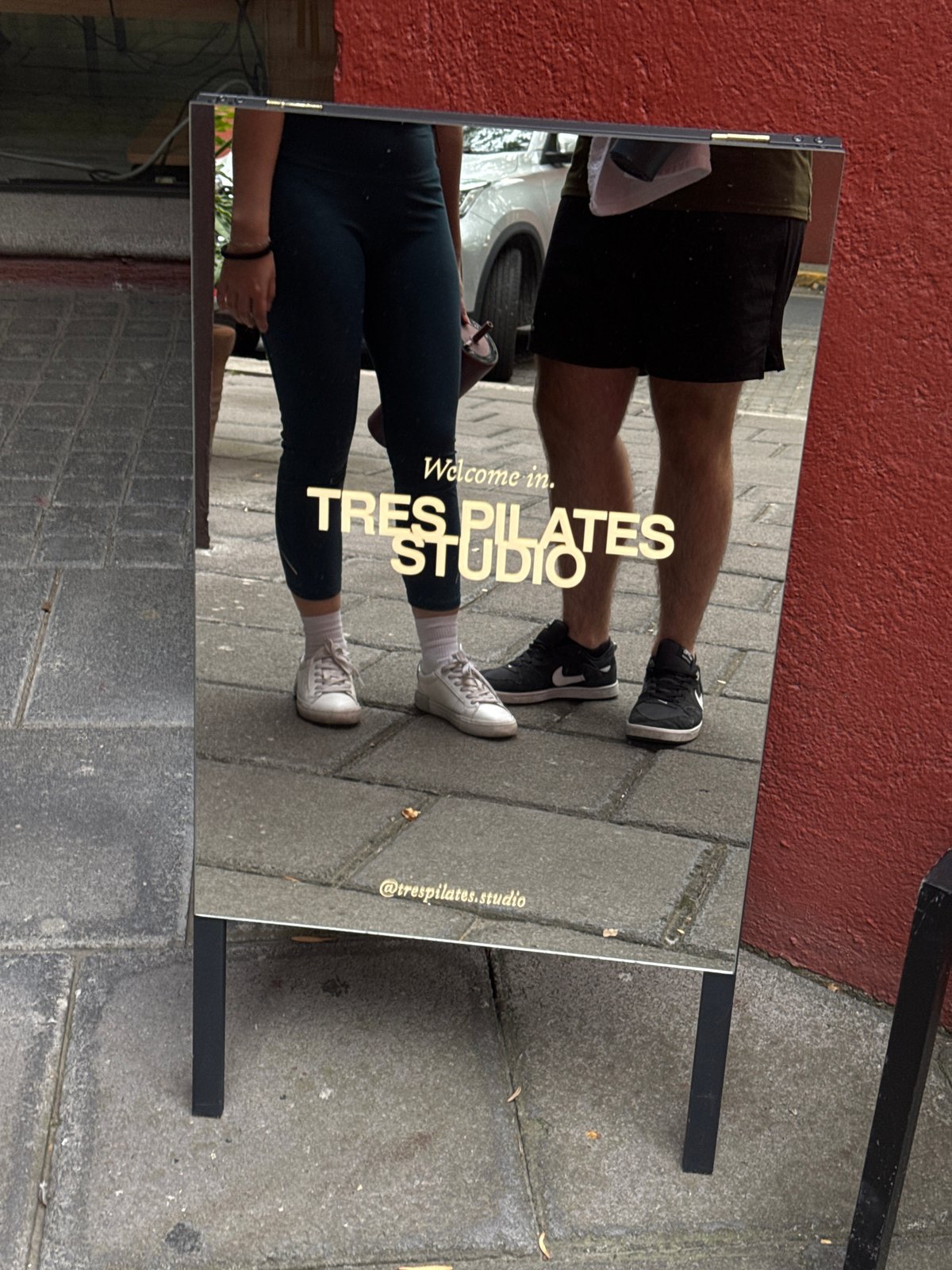 Daily life moments documented across Puebla over three hours