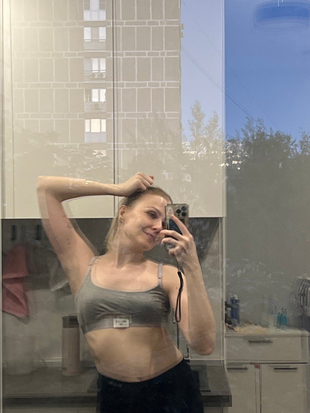 Witness documents daily scenes across Khimki, Russia over afternoon hours