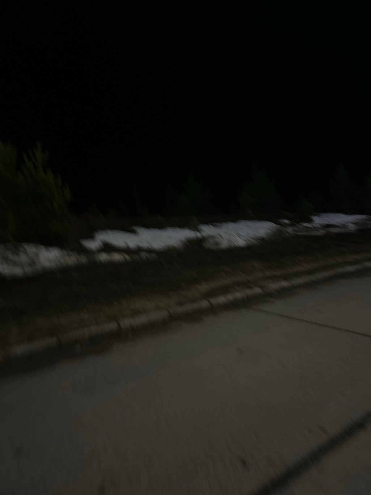 Nighttime wall scene documented in Markovskii, Russia